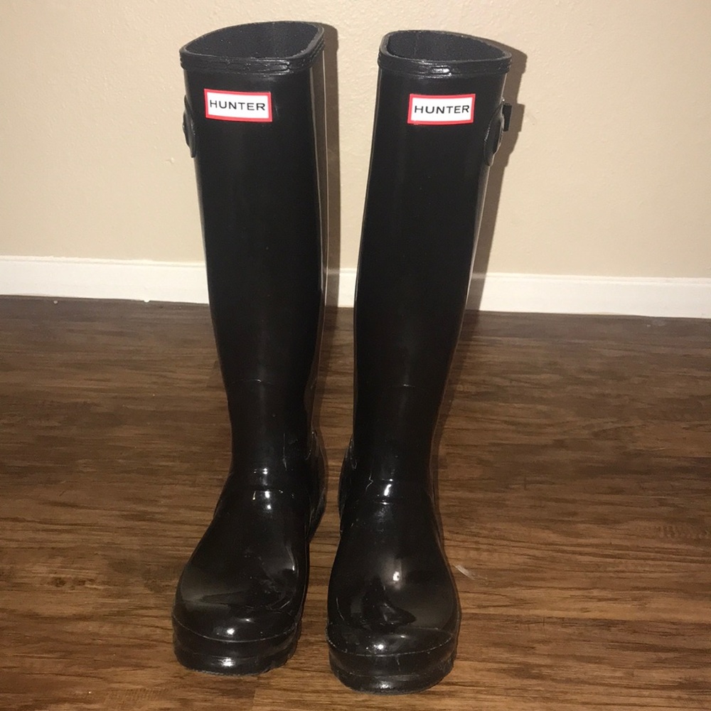 Hunter Rain Boots 👢